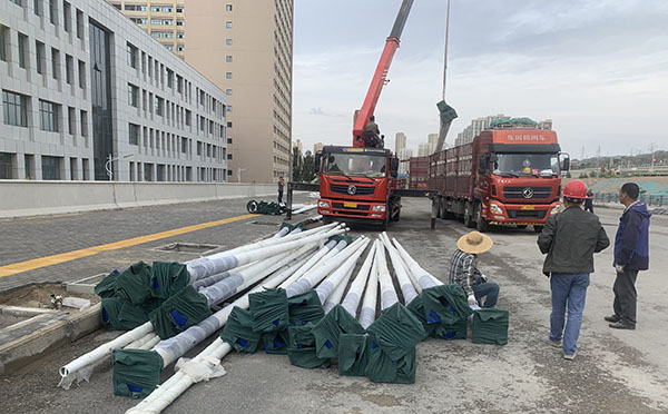 谢通门太阳能路灯在严寒地区的应用与耐寒配置